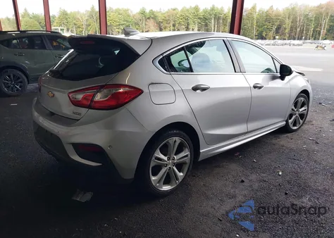 2018 Chevrolet Cruze Premier z USA, uszkodzony, nr VIN 3G1BF6SM3JS610651